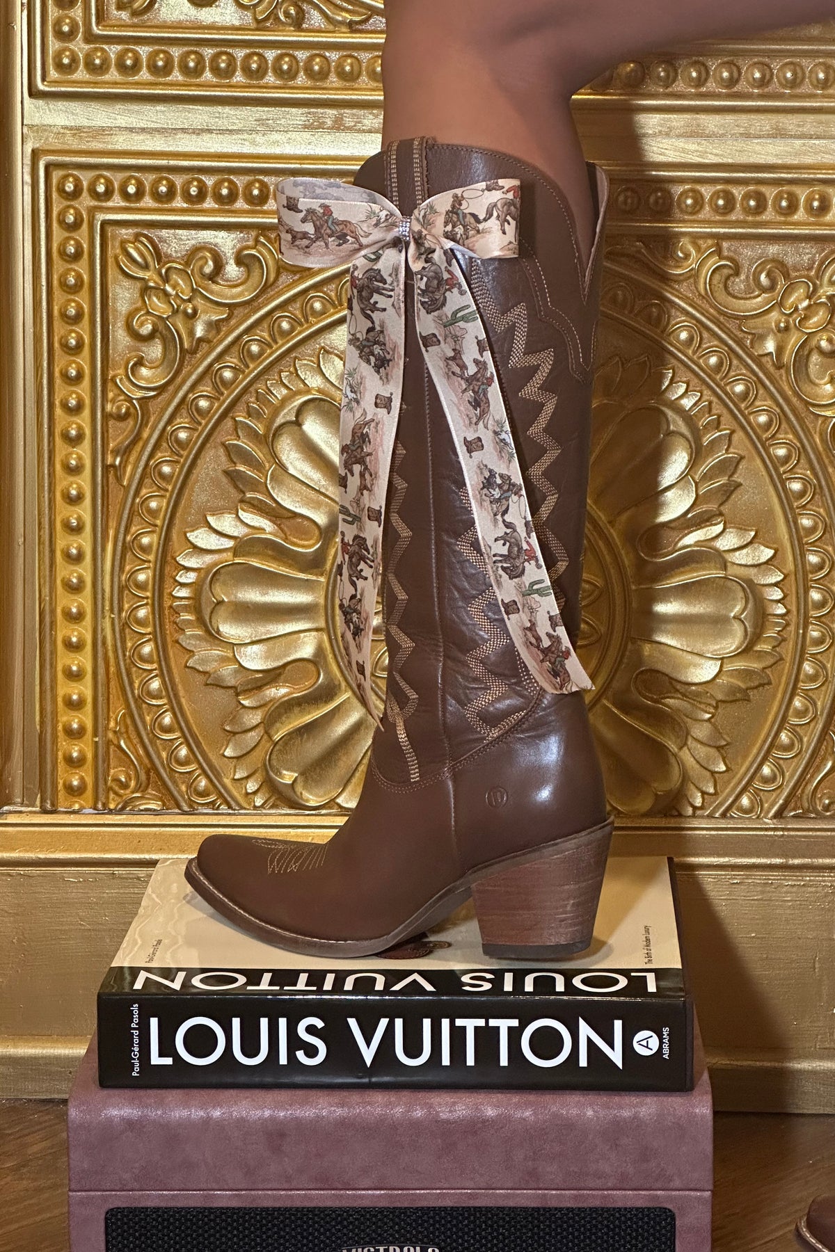 Emmilu Boot or Hair Bow
