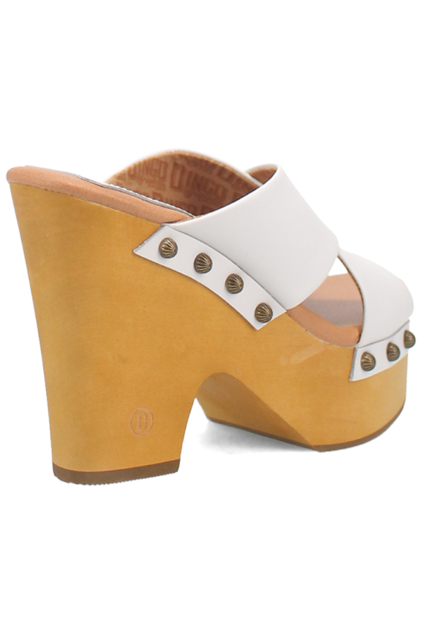 Elegant wooden heel sandal with breathable design