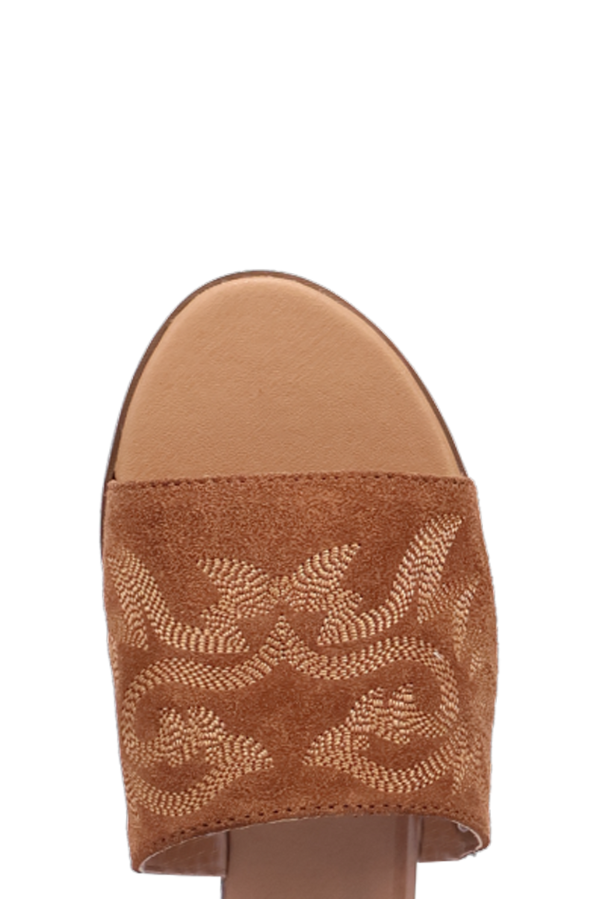 Subtle-heeled sandal with cushioned insole for comfort and chic summer flair