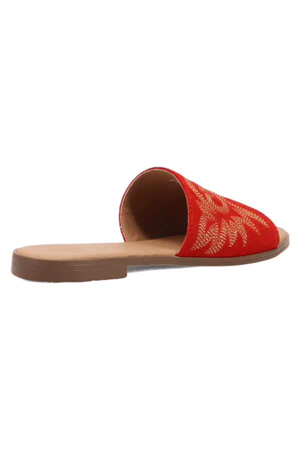 TPR outsole on sandal provides everyday comfort and steady grip