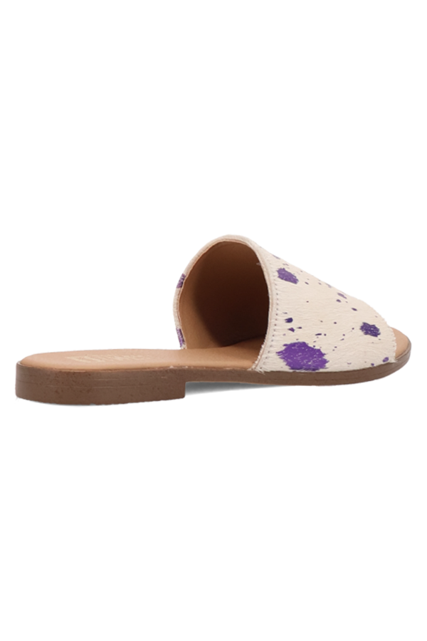 Sandal with TPR rubber sole for grip and long-lasting durability
